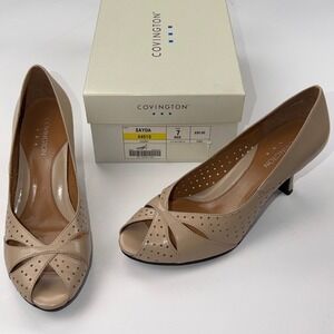 Covington Womens Size 7M Sayda Ivory Peep Toe Heels Perforated Kitten Heel Pumps